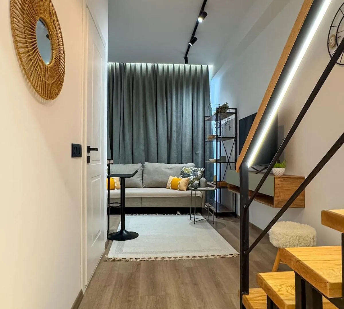 Vila51 Tropical Deluxe Apartment Sarandë