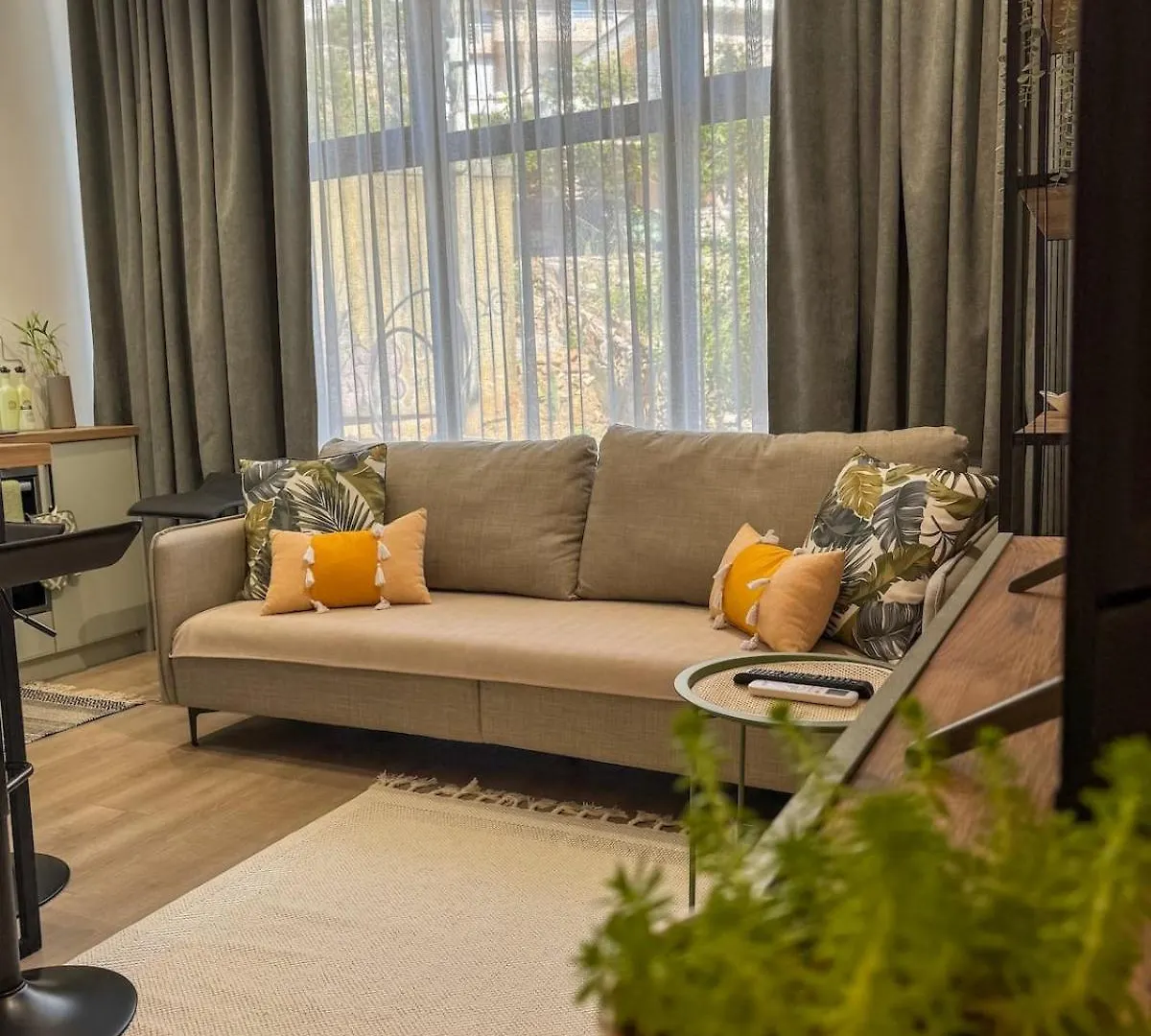 Vila51 Tropical Deluxe Apartment Sarandë Albânia