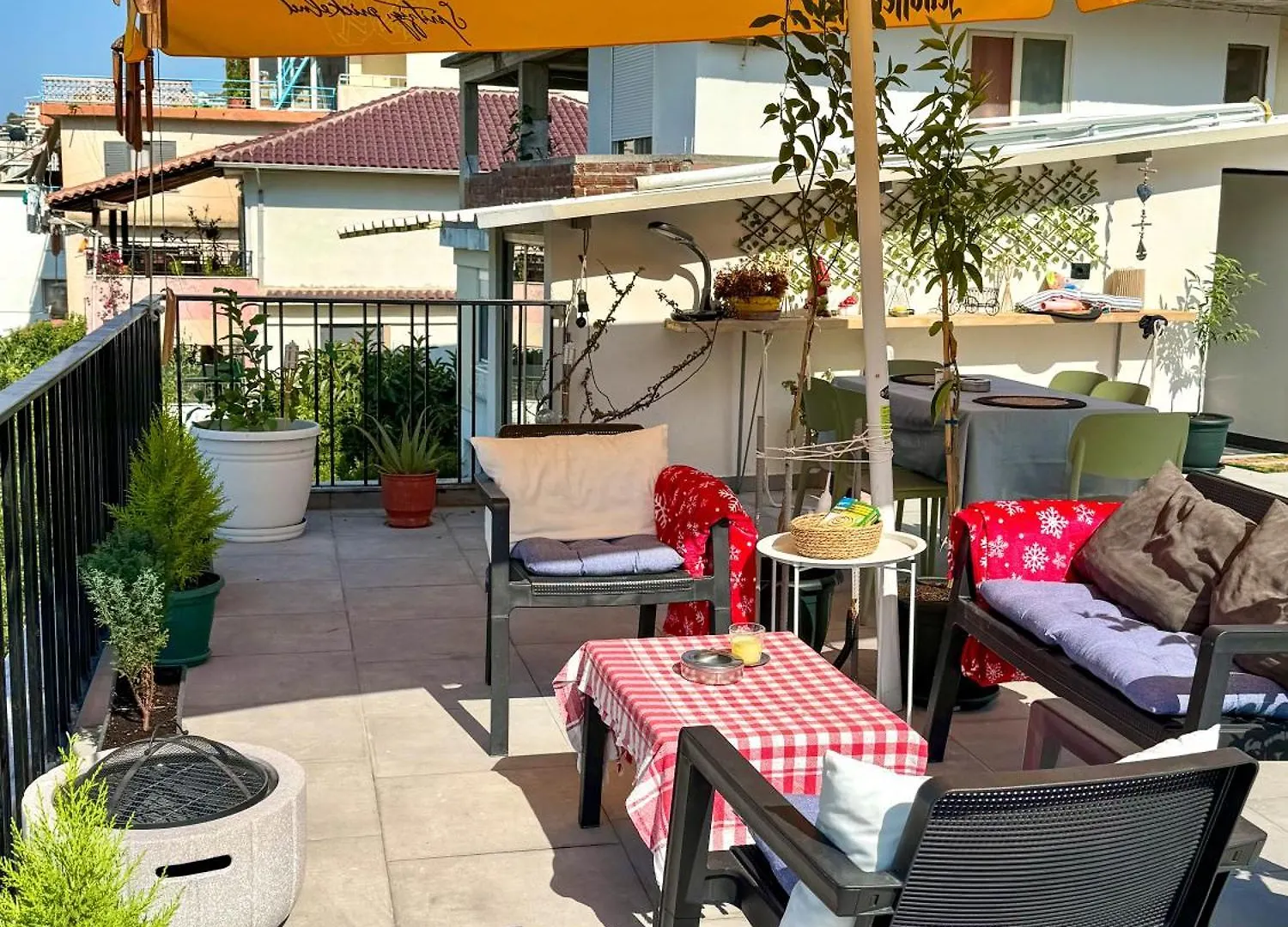 Vila51 Tropical Deluxe Apartment Sarandë